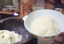 How To Make Pounded Yam – Old Fashioned Pounded Yam With Pestle And Mortar
