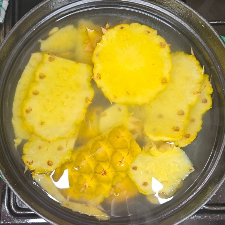 Pineapple Skin tea | How To Boil Pineapple Peel – The online cook