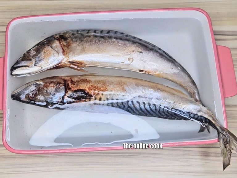 Defrosting the fish with water